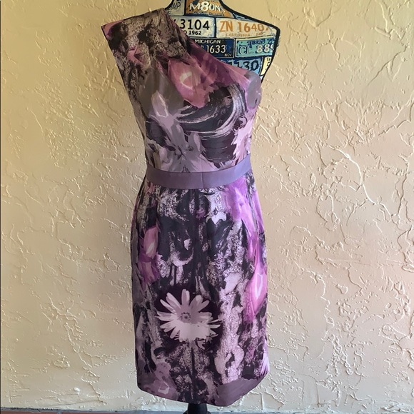 Banana Republic Dresses & Skirts - Banana Republic One Shoulder Dress EUC Size 4 HP🌺